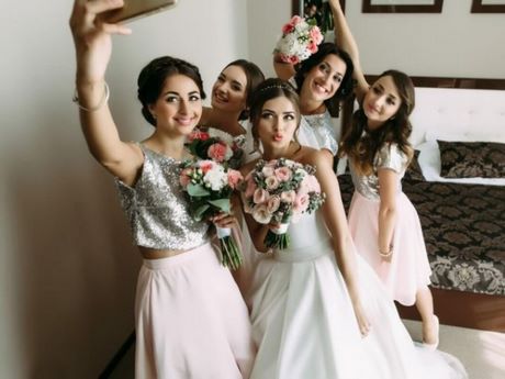 colores-de-vestidos-de-damas-para-boda-84_15 Цветове на дамски рокли за сватба