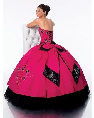 vestidos-para-quinceaeras-estilo-princesa-23_16 Рокли за quinceanera в принцеса стил