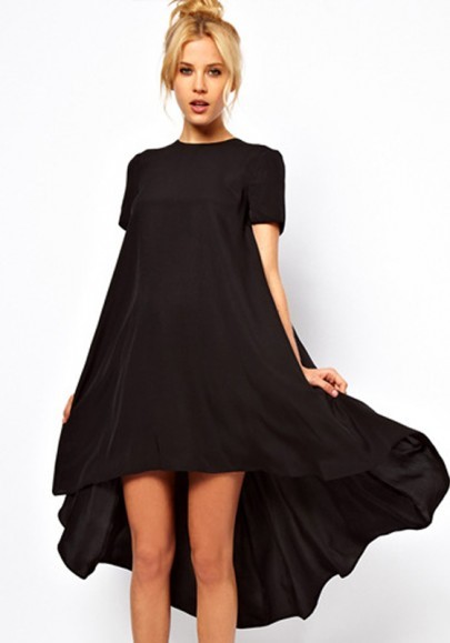 Свободна къса черна рокля