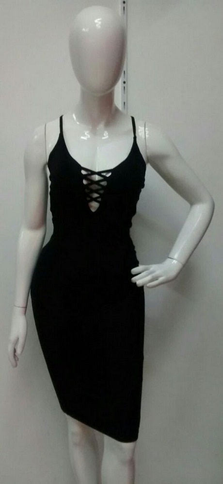 vestido-negro-cuello-alto-55_7 Черна рокля с висока врата