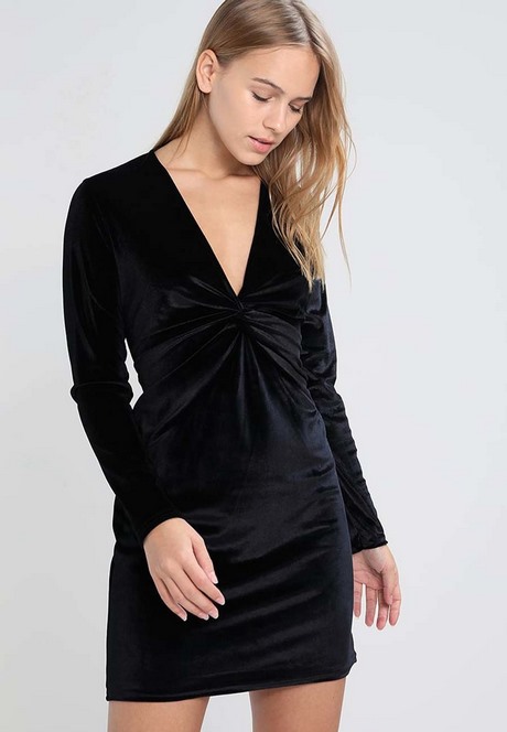 vestido-terciopelo-negro-manga-larga-42_9 Черна кадифена рокля с дълъг ръкав
