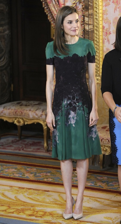 vestido-verde-con-negro-70_2 Зелена рокля с черно