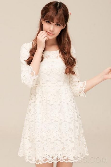vestidos-blanco-corto-con-encaje-y-manga-28_2 Къси бели рокли с дантела и Ръкав