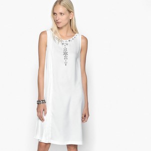 vestidos-blanco-corto-con-encaje-y-manga-28_8 Къси бели рокли с дантела и Ръкав