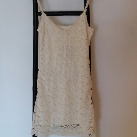 vestidos-de-blonda-beige-00_10 Бежови рокли blonda