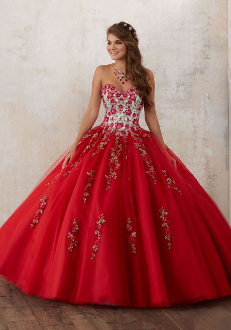 red-quince-dresses-05_2 Червени петнадесет рокли