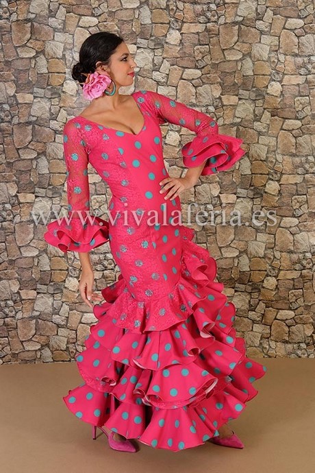 traje-sevillana-mujer-94_10 Севилският женски костюм