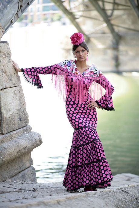 trajes-flamenca-almeria-68_2 Фламенк Алмерия костюми