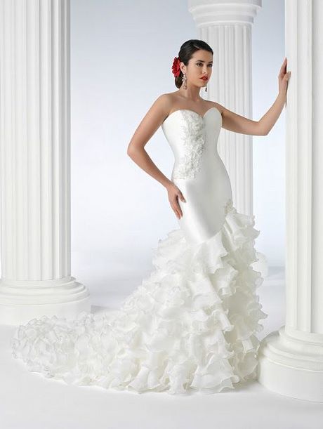 vestido-novia-volantes-17_11 Сватбена рокля с къдрици