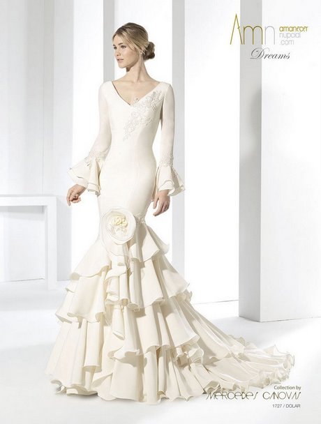 vestido-novia-volantes-17_17 Сватбена рокля с къдрици