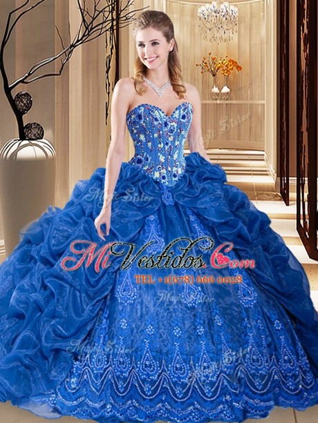 Кралски сини рокли quinceanera