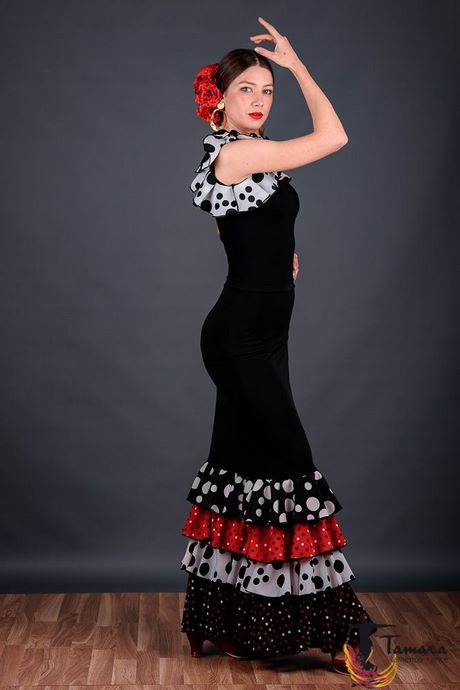 Женски фламенко костюм