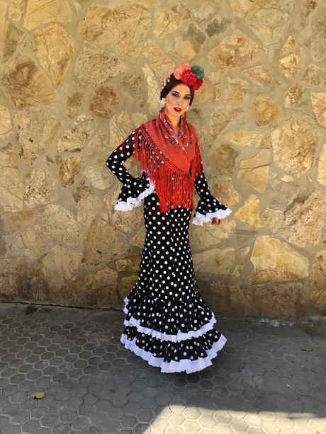 trajes-de-flamenca-de-pantalon-2022-73_2 Фламенко костюми от панталон 2022