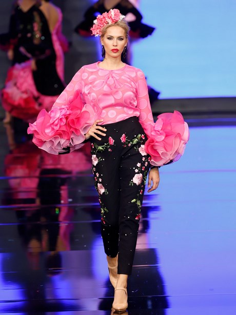 trajes-de-flamenca-de-pantalon-2022-73_7 Фламенко костюми от панталон 2022