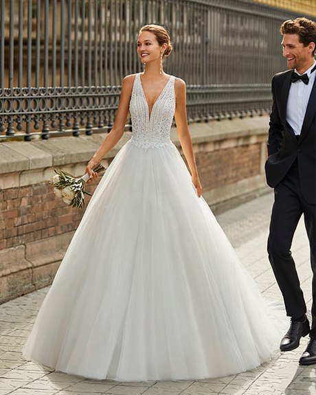 vestido-de-novia-corte-princesa-2022-64_18 Сватбена рокля за принцеса 2022