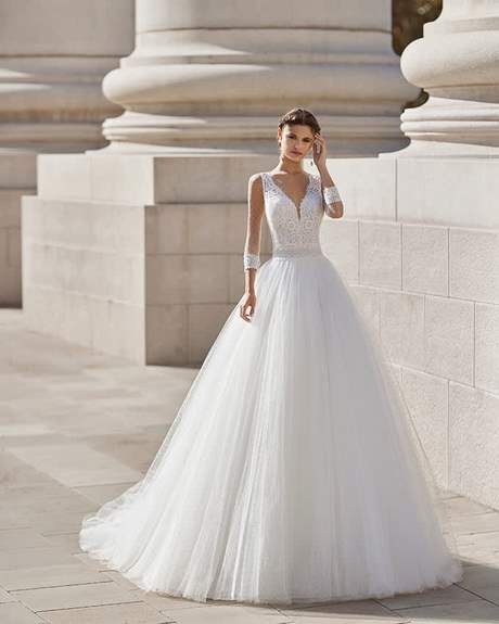 vestidos-de-novia-2022-corte-princesa-04_12 Сватбени рокли 2022 за принцеси