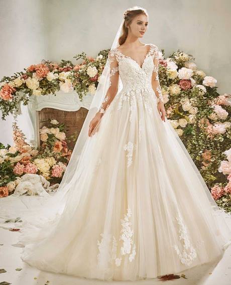 vestidos-de-novia-2022-corte-princesa-04_3 Сватбени рокли 2022 за принцеси