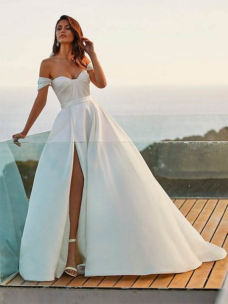 vestidos-de-novia-2022-corte-princesa-04_9 Сватбени рокли 2022 за принцеси