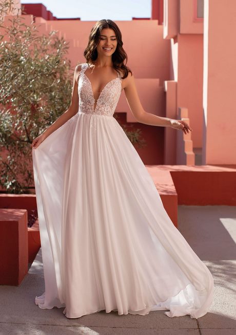 vestidos-de-novia-corte-imperio-2022-83_13 Сватбени рокли в стил Империя 2022