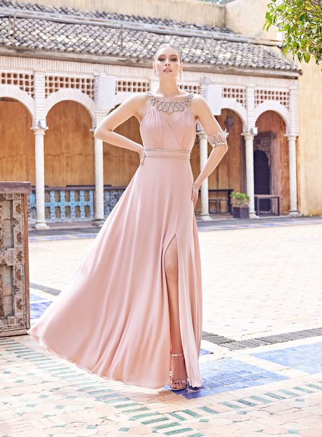 vestidos-de-novia-estilo-romano-2022-77_9 Сватбени рокли в римски стил 2022
