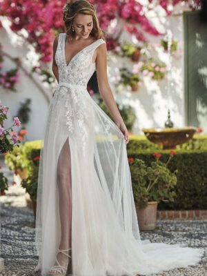 vestidos-de-novias-ibicencos-2022-98_19 Сватбени рокли в Ибиса 2022