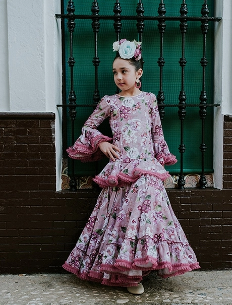 trajes-de-flamenca-para-ninas-2023-68_19-11 Фламенко костюми за момичета 2023