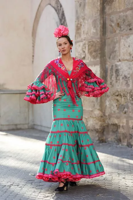 trajes-flamenca-canasteros-2023-52_3-13 Костюми за фламенко кошници 2023