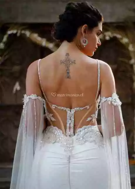 vestido-de-novia-2023-corte-sirena-61_17-9 2023 сватбена рокля с деколте русалка