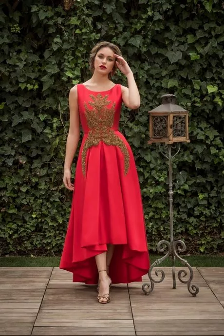 vestido-rojo-cocktail-2023-30_13-7 Червена коктейлна рокля 2023