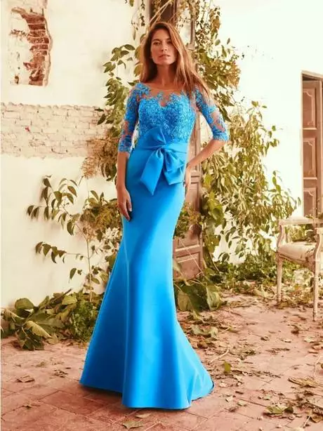 vestidos-de-fiesta-madrinas-2023-82_9-15 Абитуриентски рокли за кръстници 2023