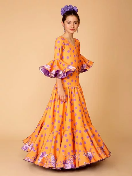 vestidos-de-flamenca-2023-nina-59_20-13 Фламенко рокли за момичета 2023