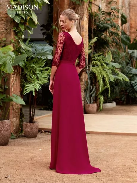 vestidos-de-madrina-largos-2023-56_17-9 Дълги рокли на кръстница 2023
