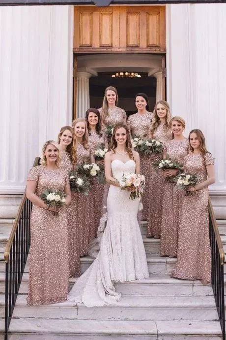 vestidos-para-damas-de-honor-de-boda-2023-63_9-18 Шаферски рокли за сватба 2023