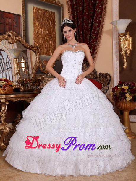 beautiful-15-dresses-37_13 Красиви 15 рокли