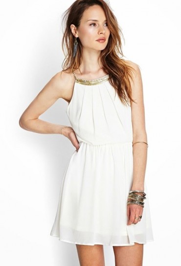 vestidos-blancos-sencillos-45_18 Обикновени бели рокли