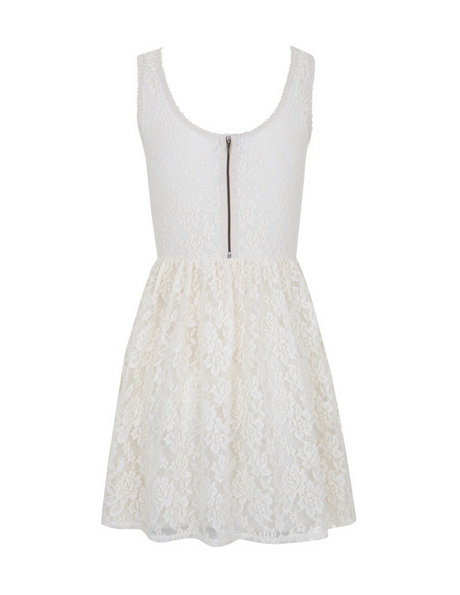 vestidos-casuales-en-blanco-14_12 Ежедневни рокли в бяло
