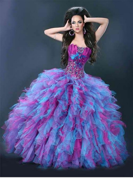 vestidos-elegantes-para-quince-aos-63_15 Елегантни рокли за петнадесет години