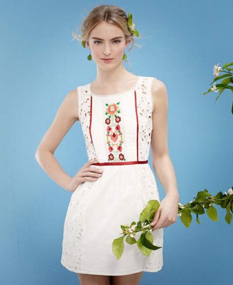 vestido-blanco-bordado-26_2 Бяла рокля с бродерия