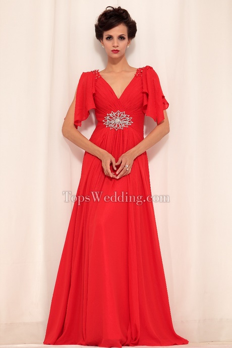 vestido-rojo-escote-v-38_16 Червена рокля с v-образно деколте