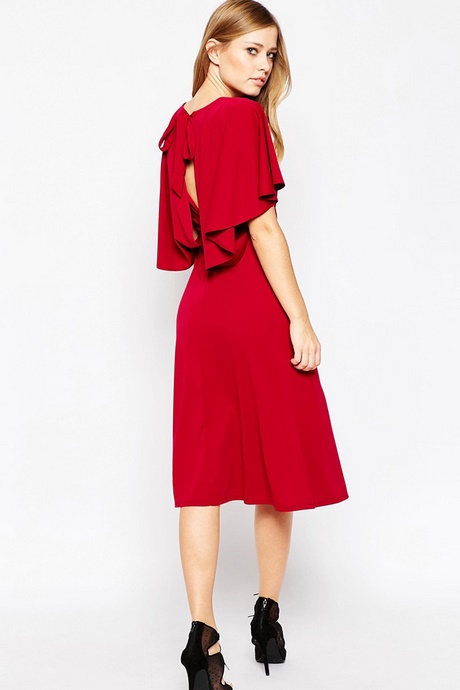 vestido-rojo-media-pierna-11_13 Червена рокля със средна дължина