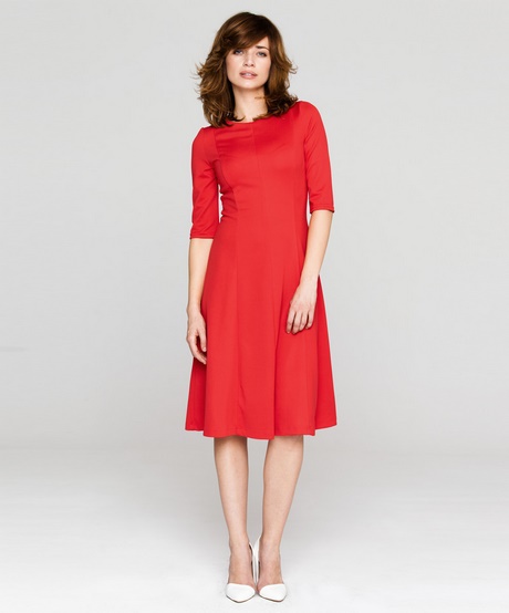 vestido-rojo-media-pierna-11_9 Червена рокля със средна дължина