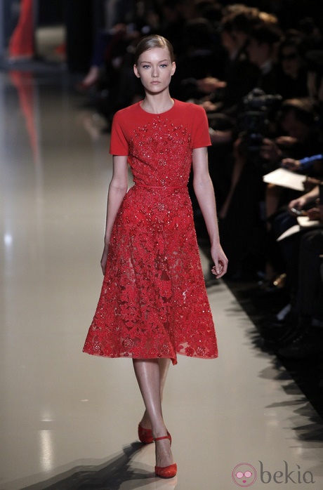 vestido-rojo-pedreria-27_5 Червена рокля с кристали