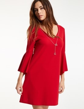 vestido-rojo-volantes-03_18 Червена рокля с къдрици