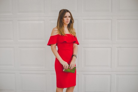 vestido-rojo-volantes-03_2 Червена рокля с къдрици