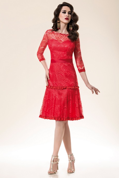 vestidos-de-fiesta-de-encaje-rojo-69_9 Червени дантелени рокли за бала