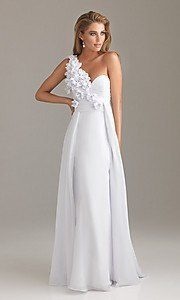 Бели дълги абитуриентски рокли