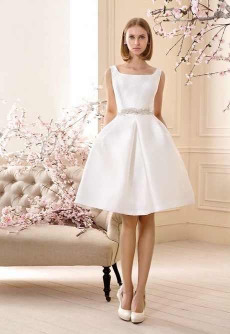 vestidos-sencillos-para-bodas-civiles-49 Обикновени рокли за граждански сватби