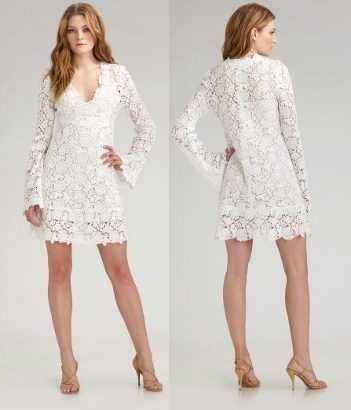 Бяла вечерна рокля