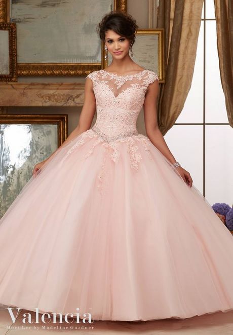 Супер модерна рокля quinceanera