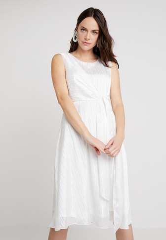 vestidos-de-coctel-en-blanco-05_7 Коктейлни рокли в бяло